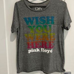 Womens chase brand tshirt. Size medium.